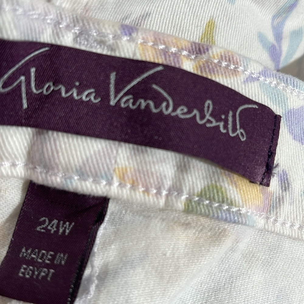 Gloria Vanderbilt Amanda Capri Vintage White Bahia Flora Size 24W MSRP $54 NEW - Picture 9 of 15